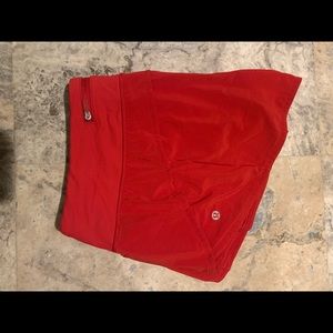 Lululemoon Speed Up short 2.5”